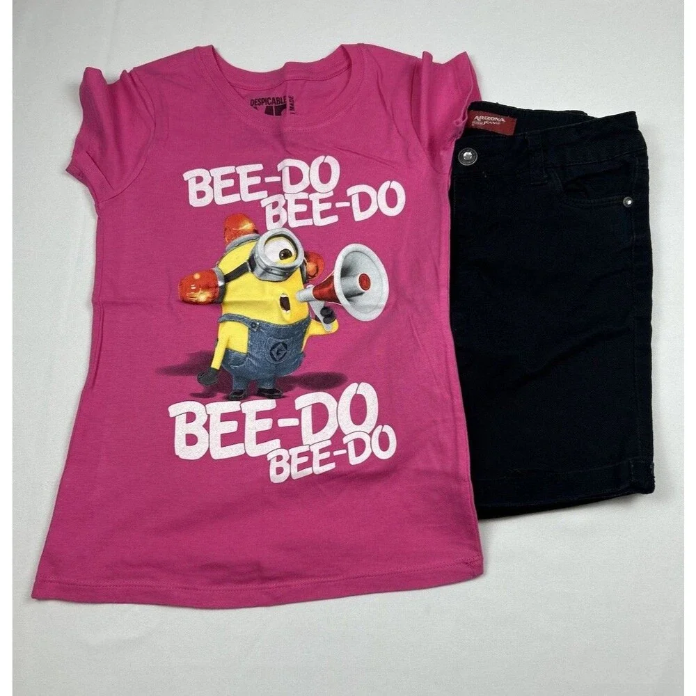 Girls' Outfit Bundle - 2-Piece Set - Minions T-Shirt & Bermuda Shorts - Size S/7